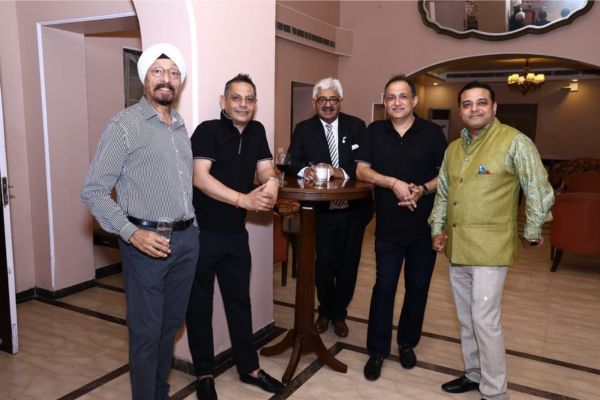 Untitled (600 x 400 px) (44)